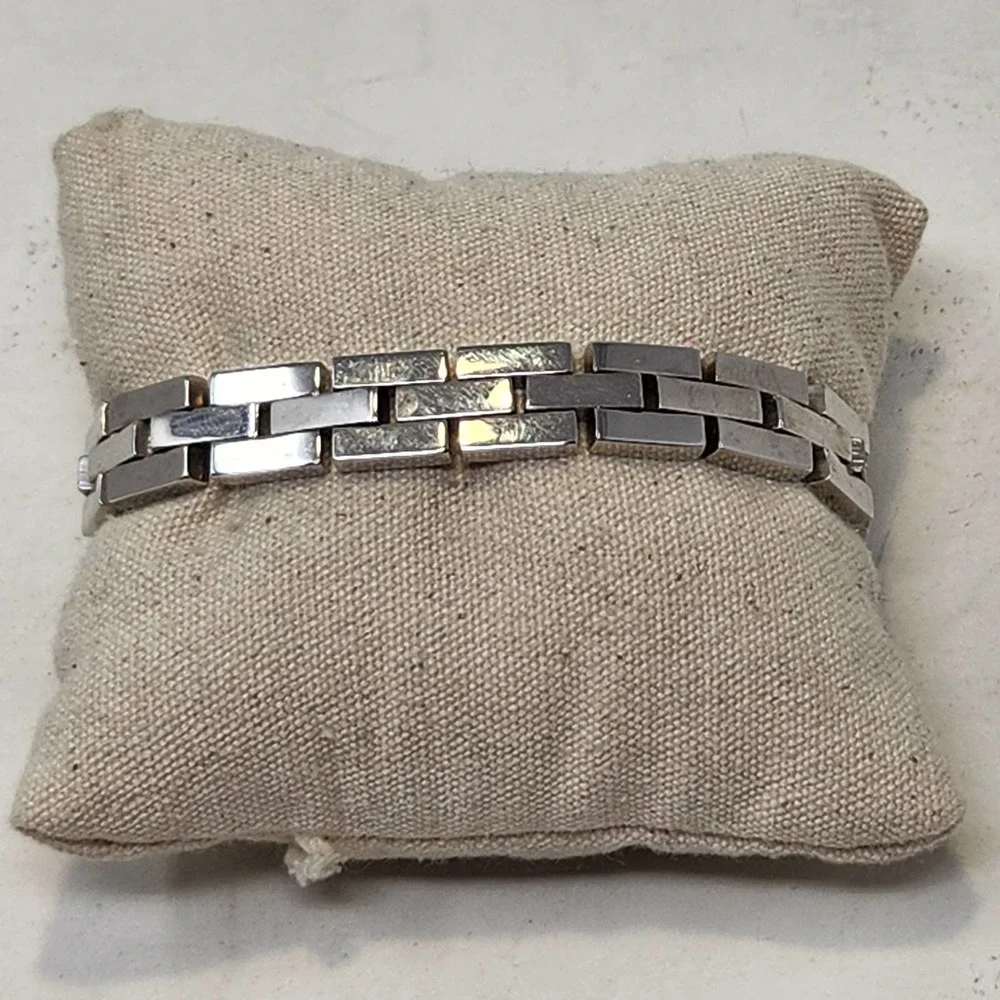 Monet Silver Tone Flat Link Chain Bracelet Safety Chain Vintage Costume Jewelry